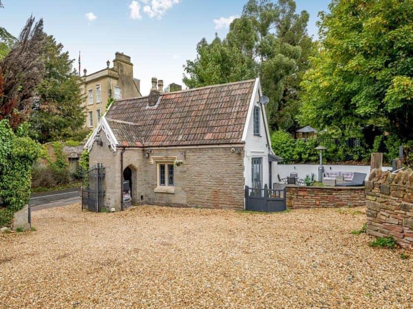 2 Bedroom Cosy Cottage With Hot Tub In Hambrook Close To Bristol City Centre Eksteriør billede